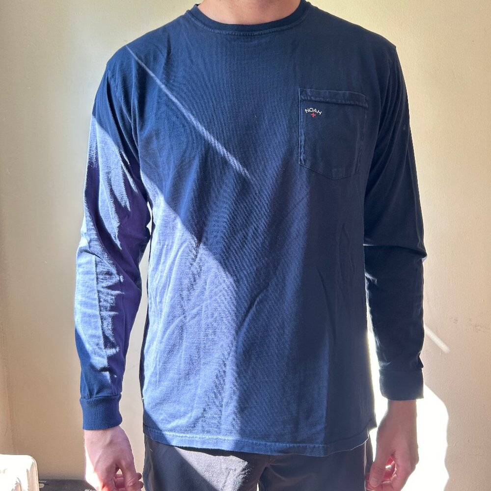 NOAH Long Sleeve Blue Shirt